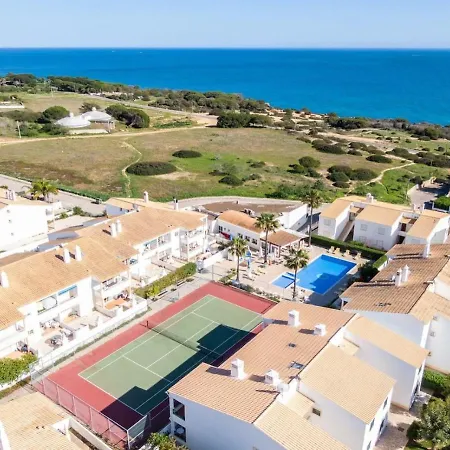 Nidio - Great Location Appartement Albufeira